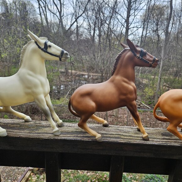 Black Horse Ranch Breyer Balking Mules RARE special run - Picture 5 of 12